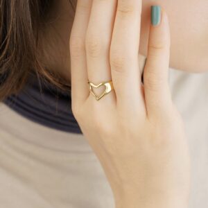 Love Gold Hand Ring